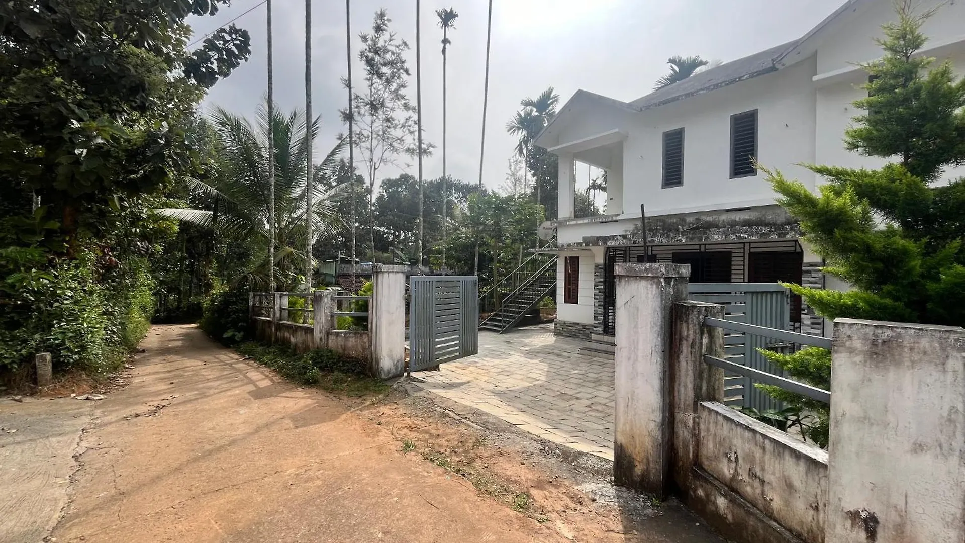 Сasa de vacaciones Nilaavu Homes - The Staycation At Wayanad Panamaram
