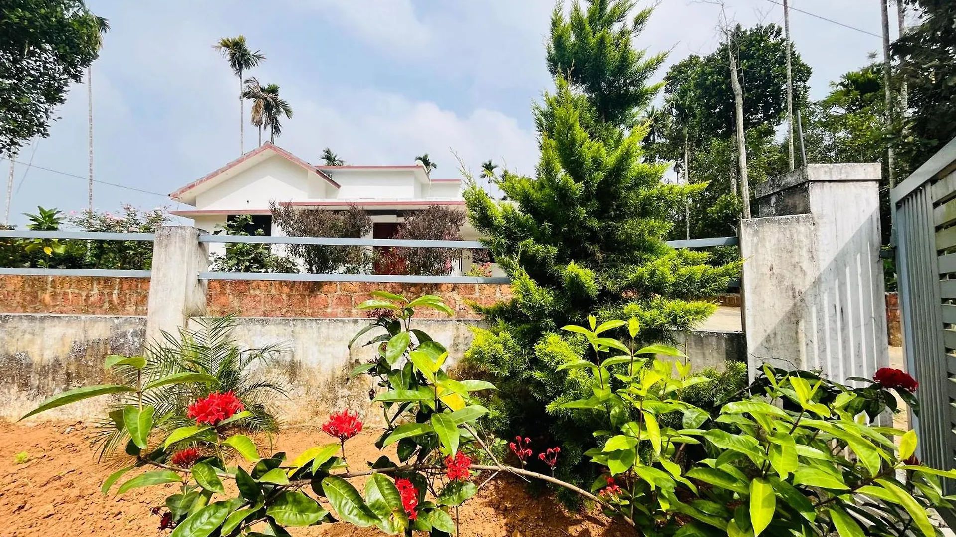Nilaavu Homes - The Staycation At Wayanad Panamaram India